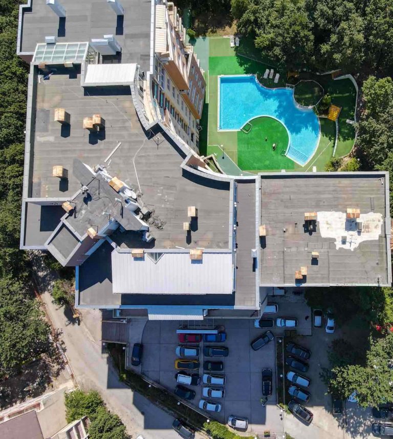 summer breeze apartment from above